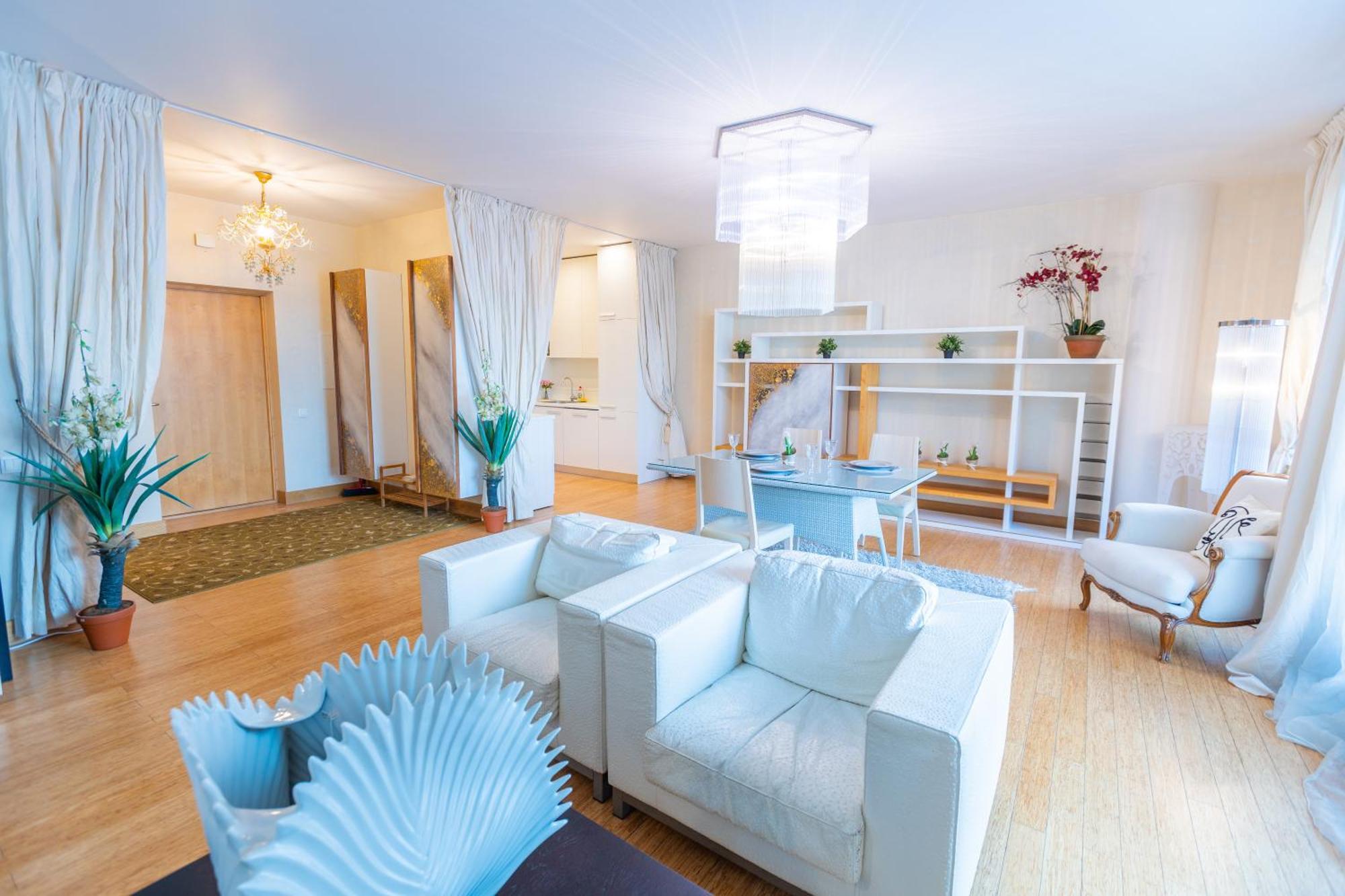 Royal Suites Whith Free Parking Ρίγα Εξωτερικό φωτογραφία
